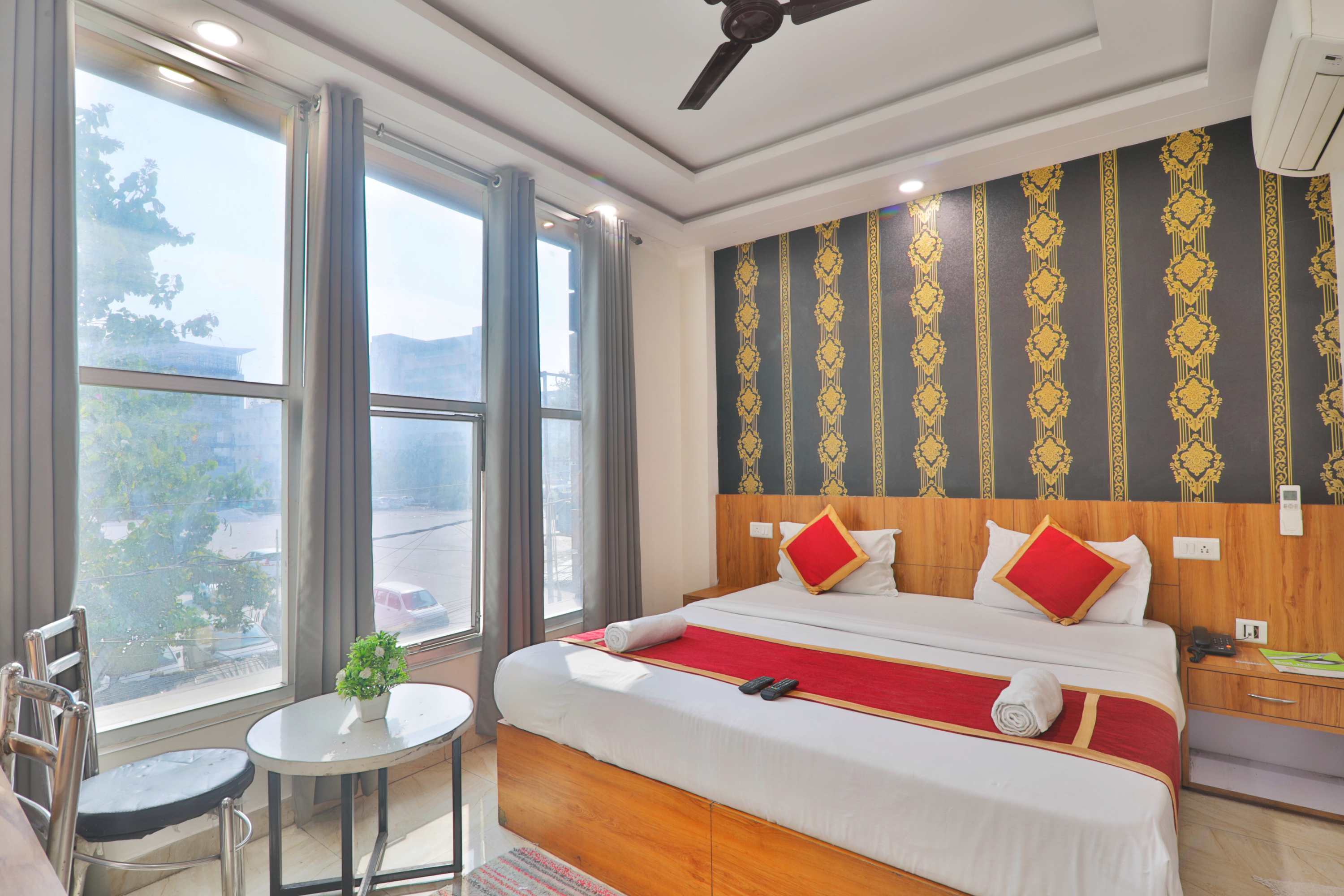 Hotels In Gomti Nagar